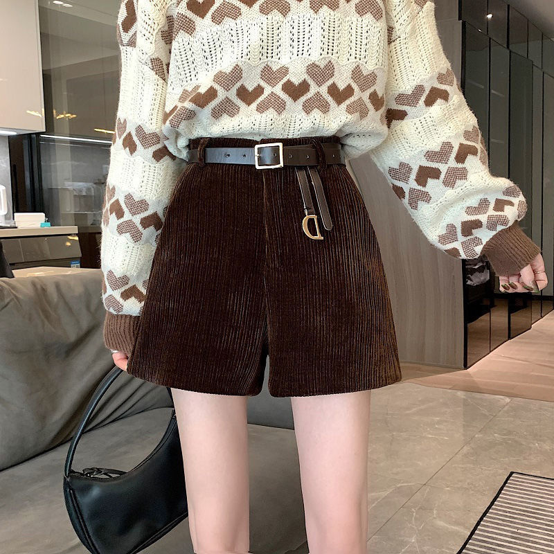 Shorts Womens Denim Embroidere - Outdoor Adventure Festival のレビューと価格