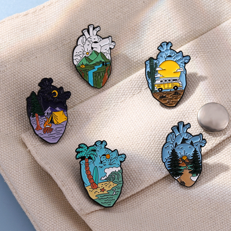 Adventure Heart Enamel Pins De - Outdoor Adventure Friends のレビューと価格