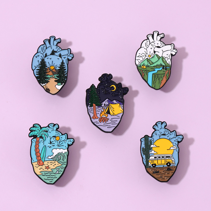 Adventure Heart Enamel Pins De - Outdoor Adventure Friends のレビューと価格