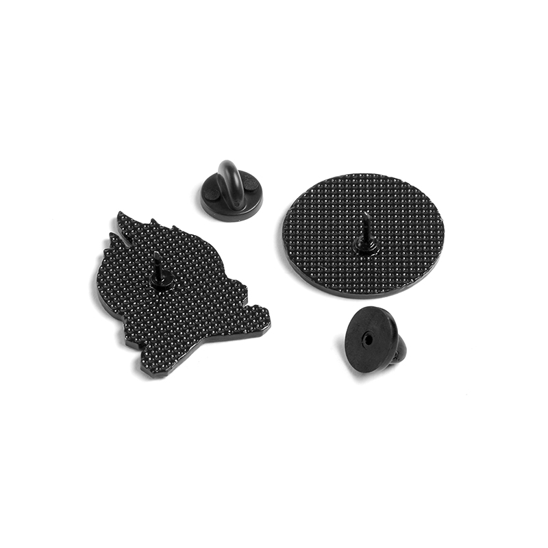 Outdoors Bonfire Enamel Pin Cu - Outdoor Adventure Friends のレビューと価格
